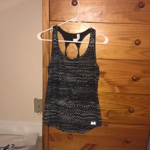 Under Armour NWT Twisted back tank top